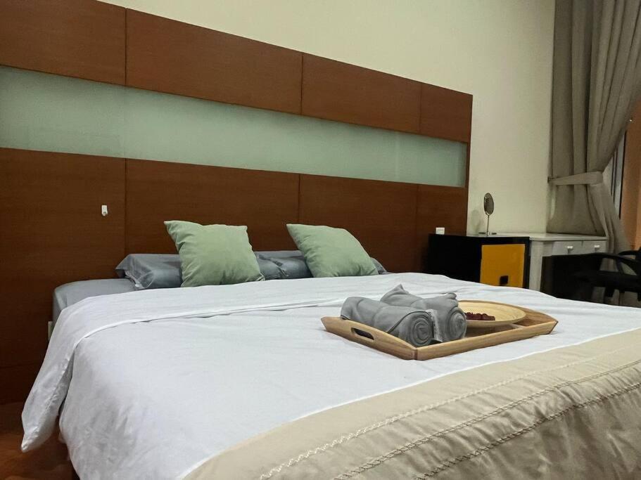 2Beds Seaview Straits Quay Comes With Carpark And Hothub Bagan Jermal Exterior foto